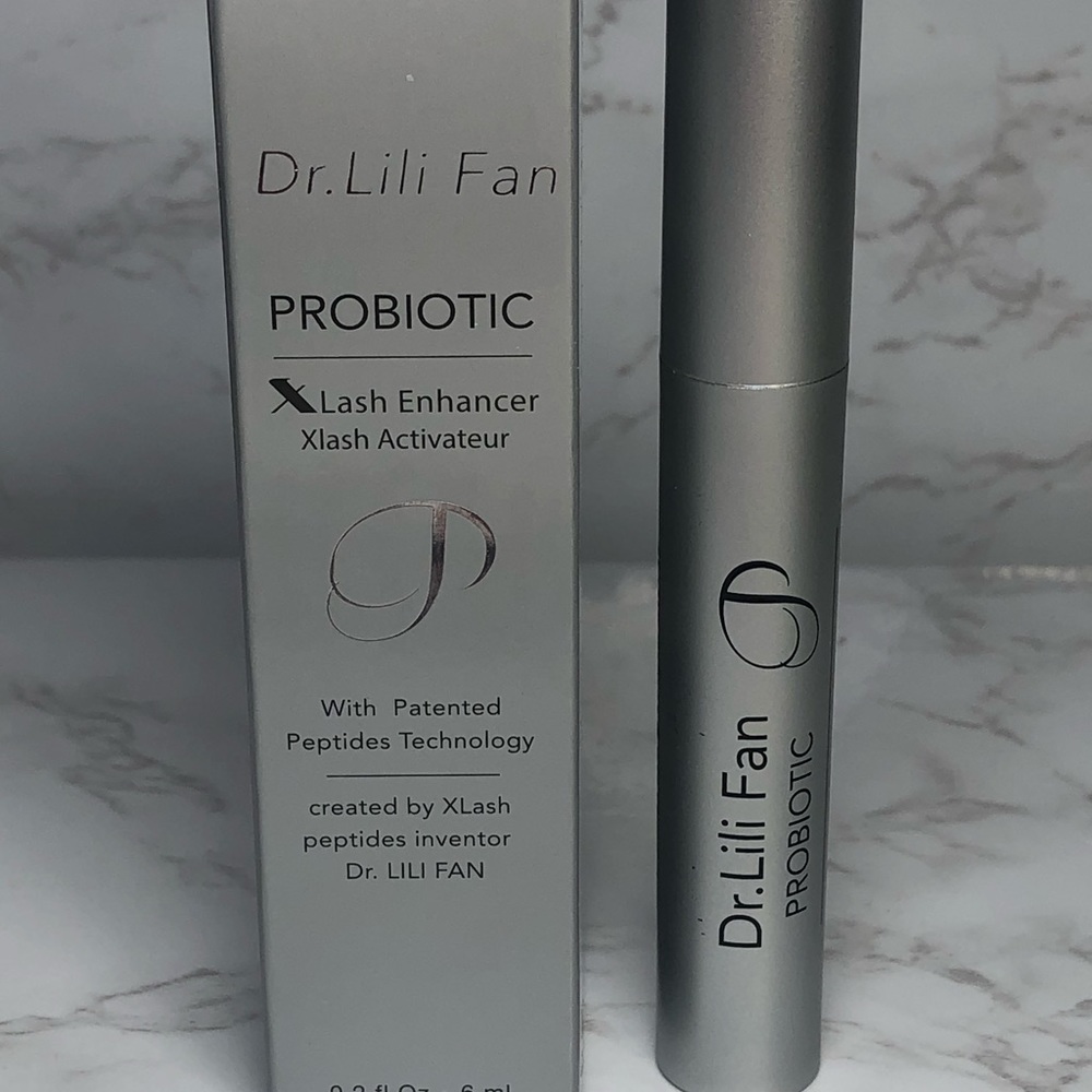DR. LILI FAN LASH ENHANCER 0.2 FL OZ / FULL SIZE